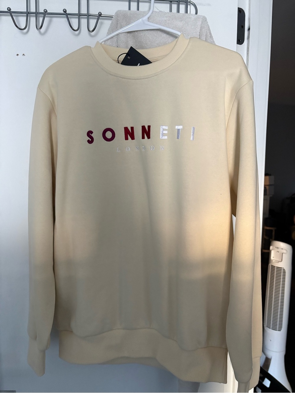 London Men's Cream Crewneck Sweatshirt